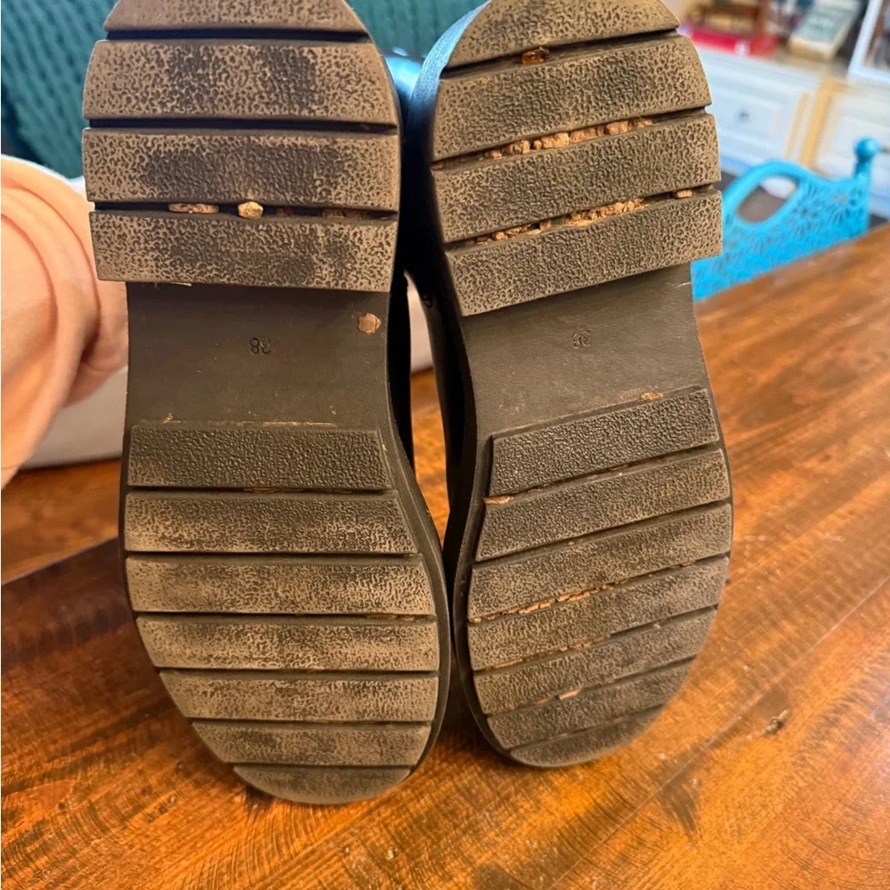 H&M Black Platform Chelsea Chunky Lug Sole Boots, Whimsigoth - Picture 4 of 7